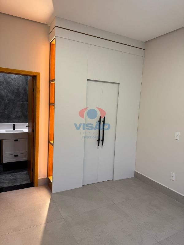 Casa à venda no Jardim Bom Sucesso: 