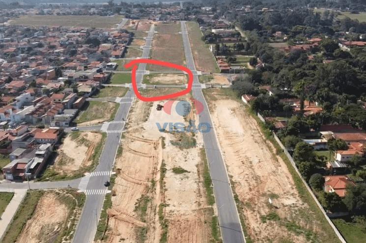 Terreno à venda no Chácara Alvorada: 