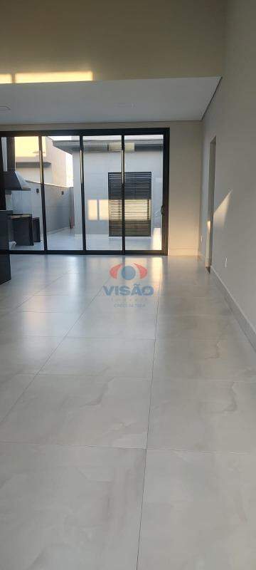 Casa em condomínio à venda no Jardins Di Roma: