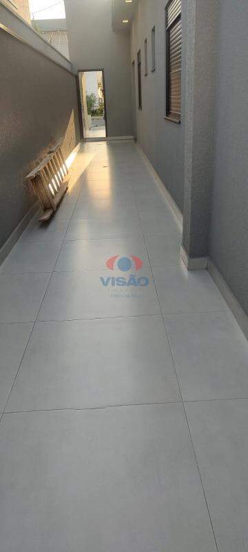 Casa em condomínio à venda no Jardins Di Roma: 