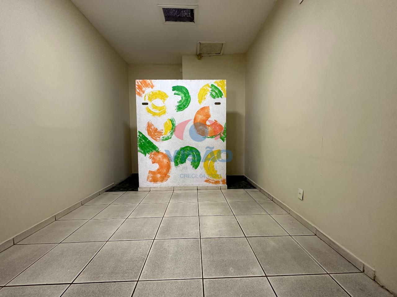 Salão para aluguel no Vila Sfeir: 