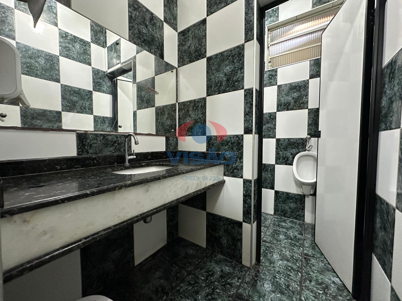 Salão para aluguel no Vila Sfeir: 