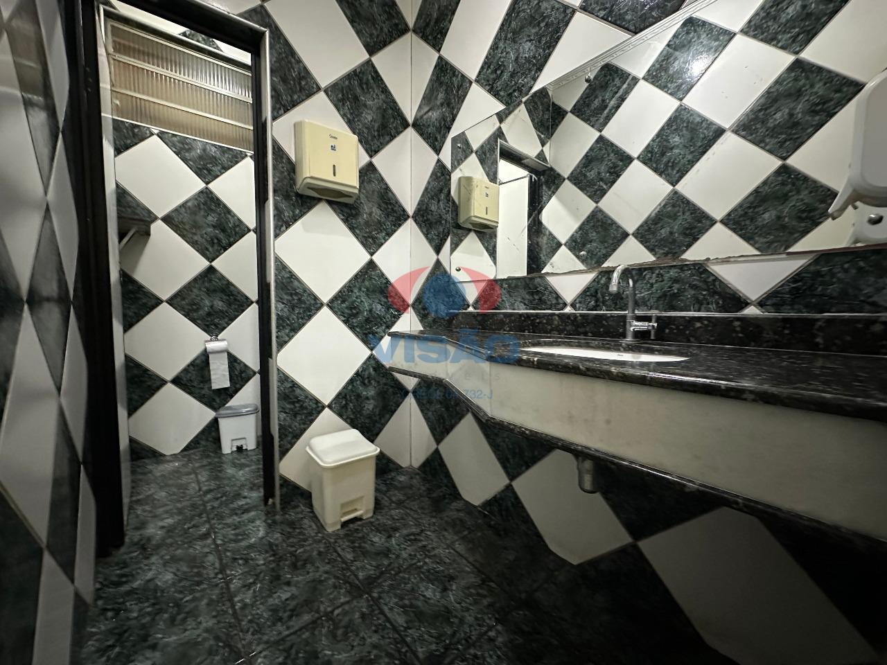 Salão para aluguel no Vila Sfeir: 