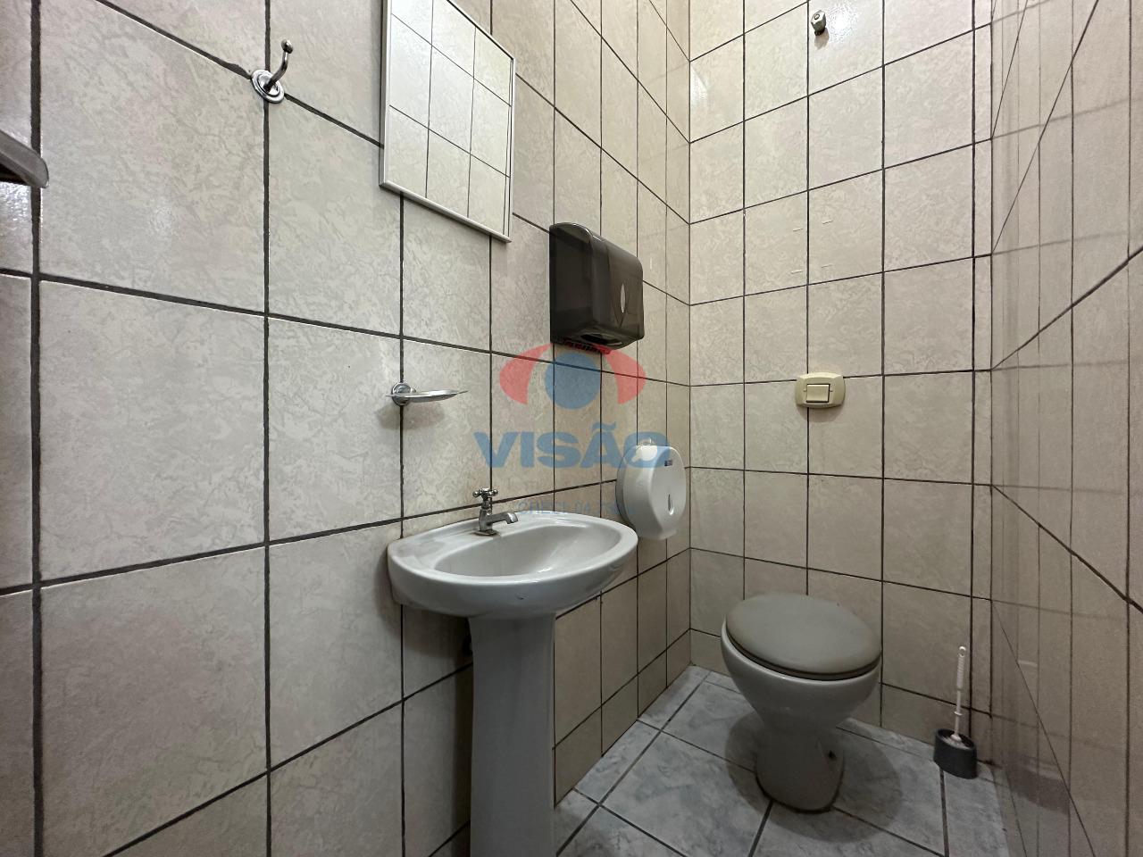 Salão para aluguel no Jardim Santa Cruz: 