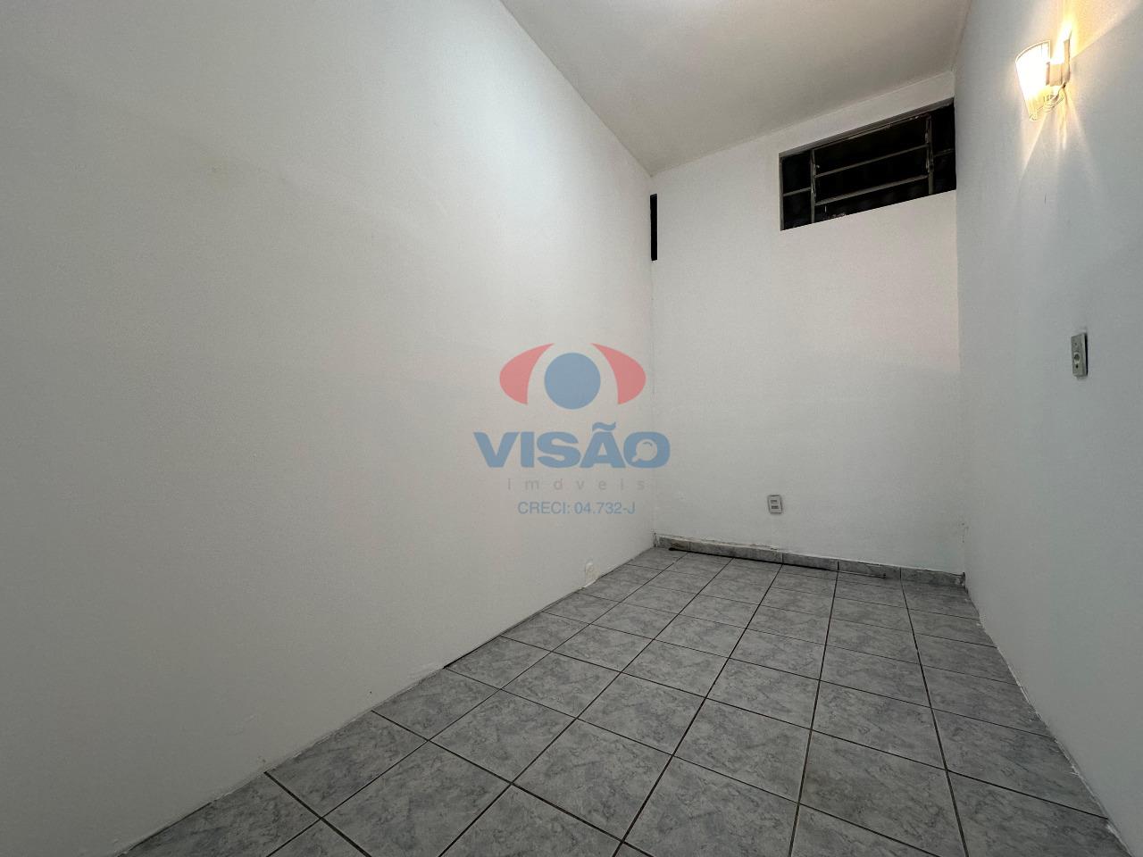 Salão para aluguel no Jardim Santa Cruz: 