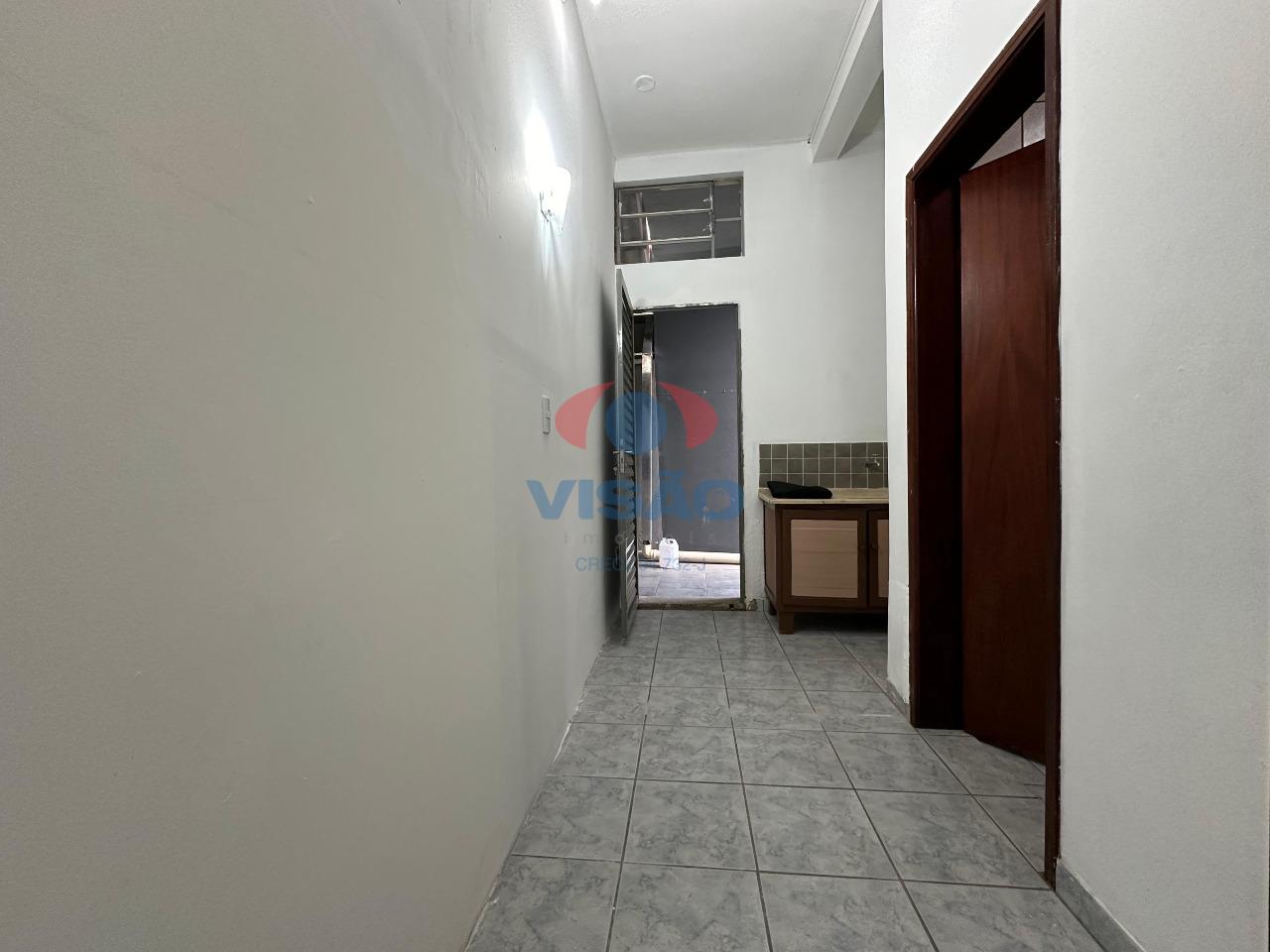 Salão para aluguel no Jardim Santa Cruz: 