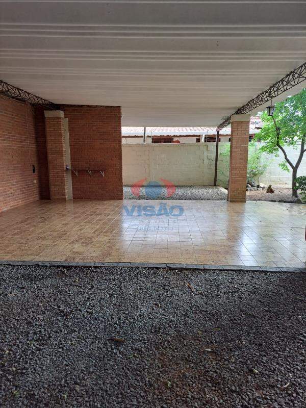 Casa à venda no Centro: 