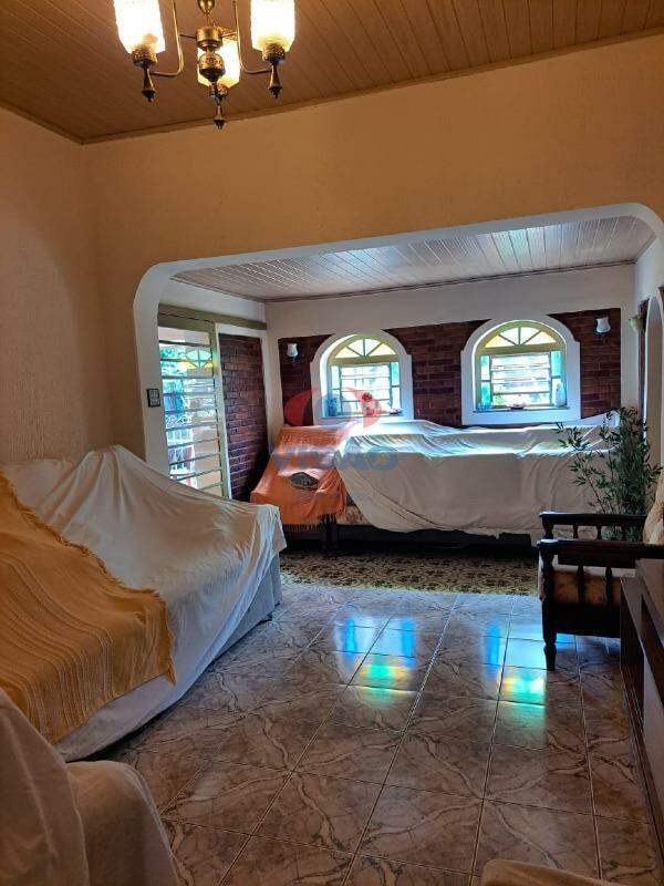 Casa à venda no Centro: 