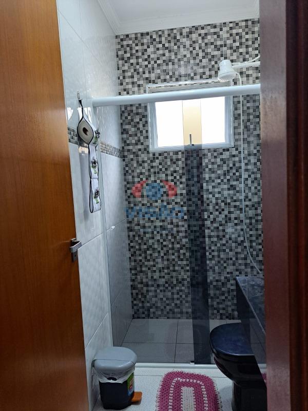 Casa à venda no Jardim Califórnia: 