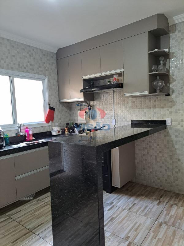 Casa à venda no Jardim Califórnia: 