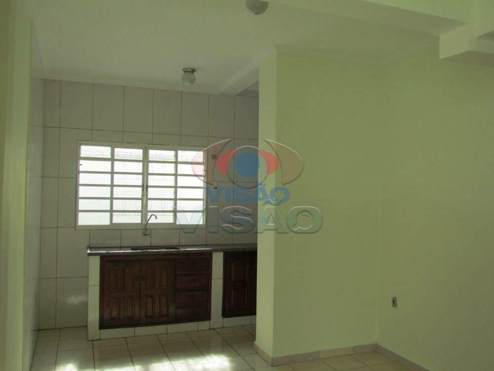 Casa para aluguel no Jardim Primavera: 