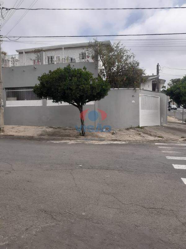 Casa - Sobrado à venda no Jardim Morada do Sol: