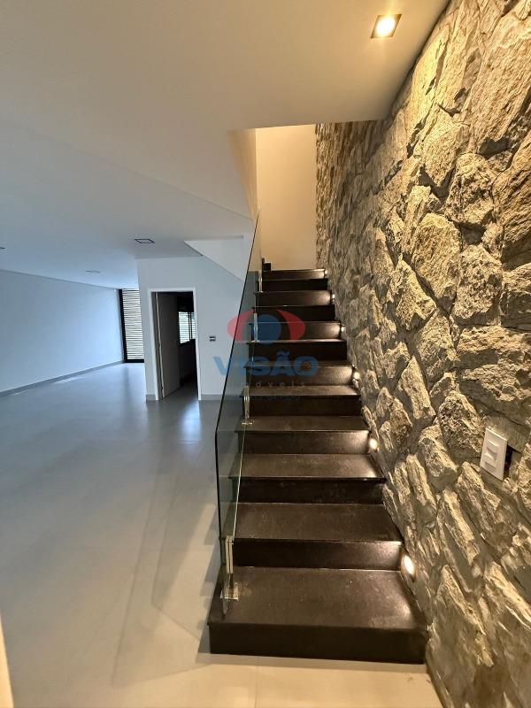 Casa em condomínio à venda no Jardins do Império: 