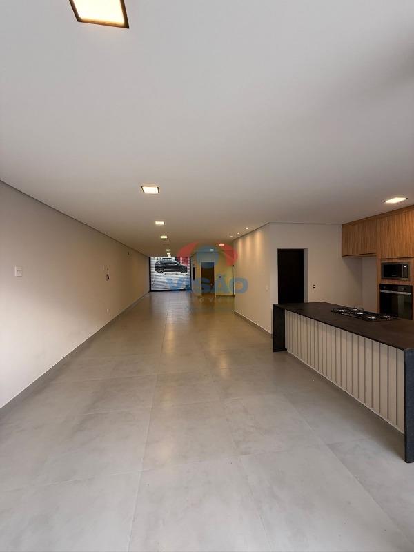 Casa em condomínio à venda no Jardins do Império: 