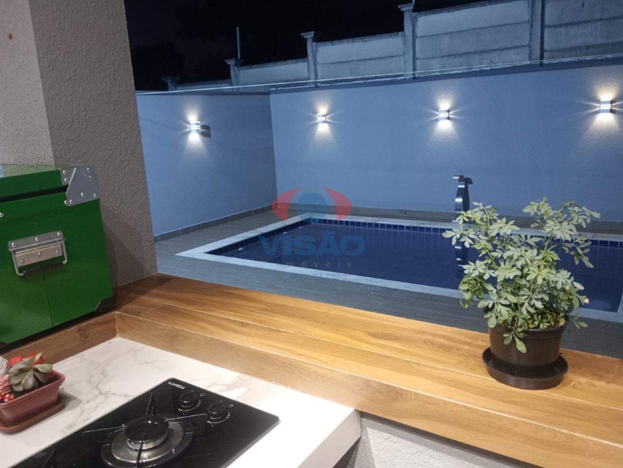 Casa em condomínio à venda no Jardins do Império: 