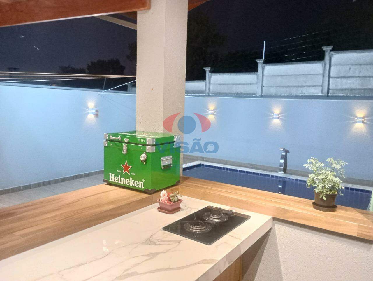 Casa em condomínio à venda no Jardins do Império: 