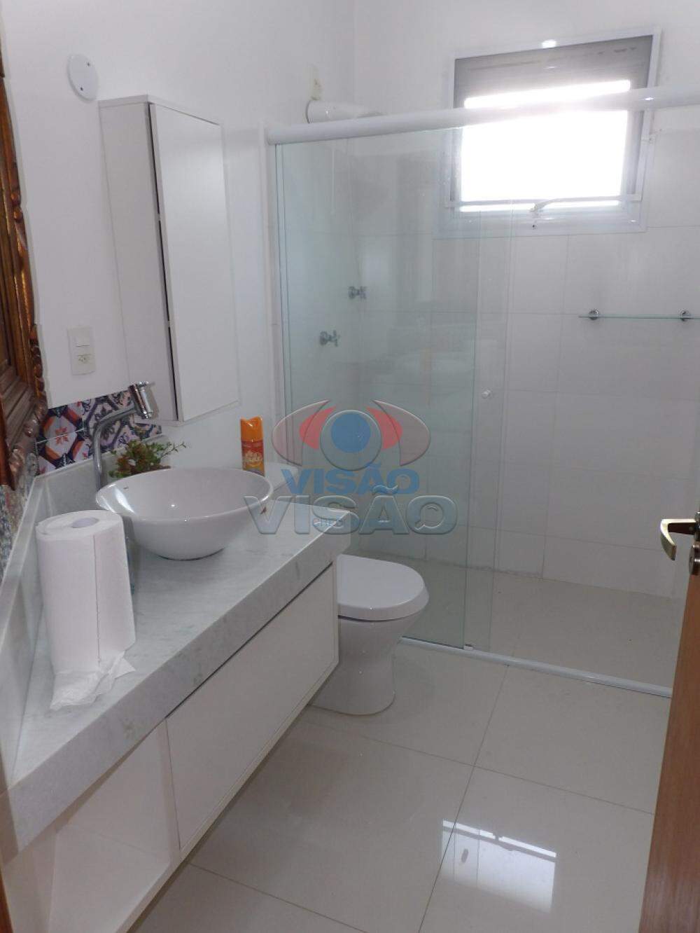 Casa em condomínio à venda no Portal das Acácias: 