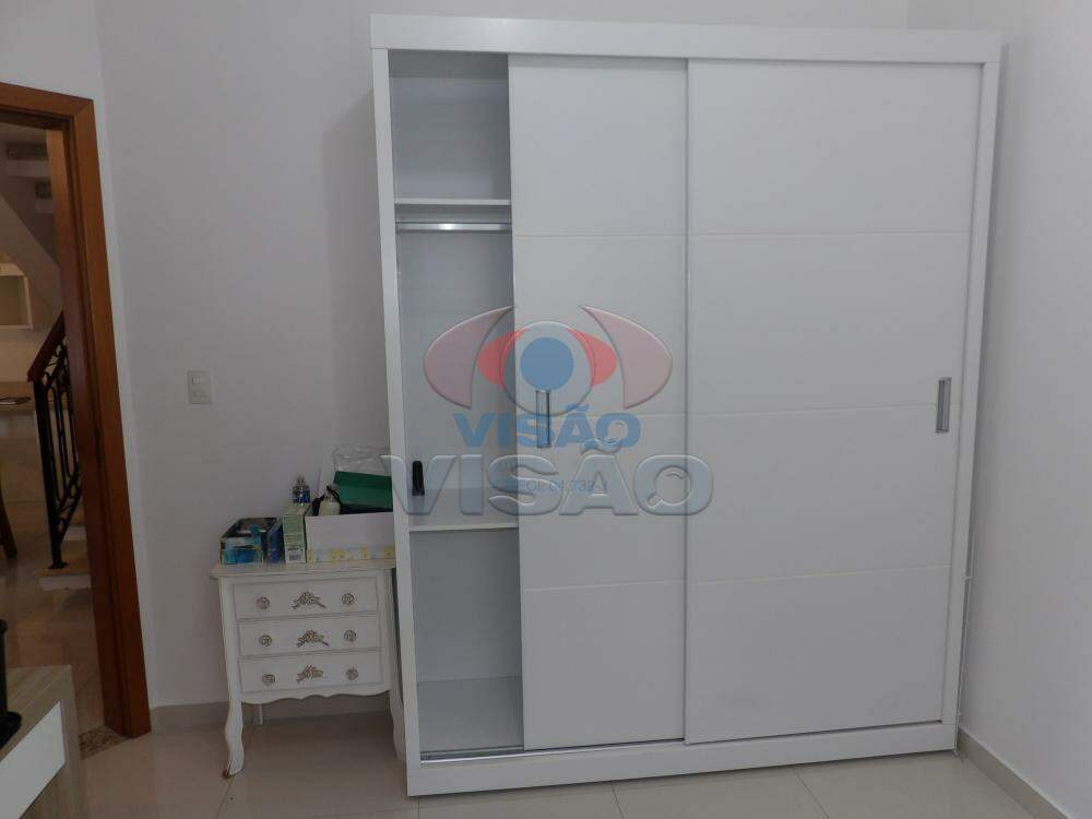 Casa em condomínio à venda no Portal das Acácias: 