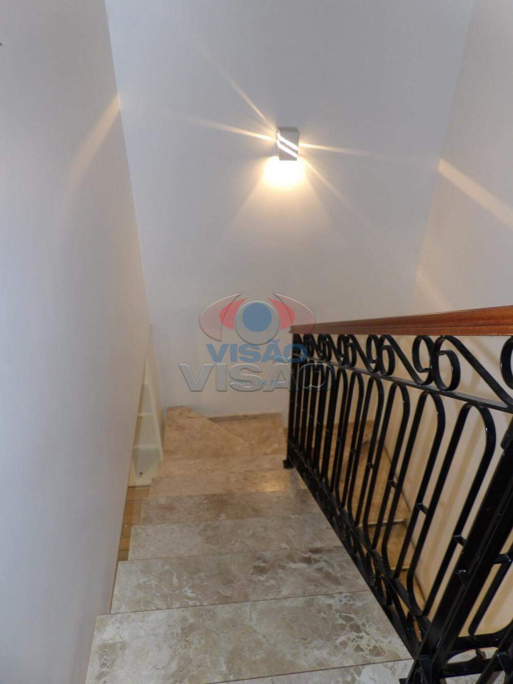 Casa em condomínio à venda no Portal das Acácias: 