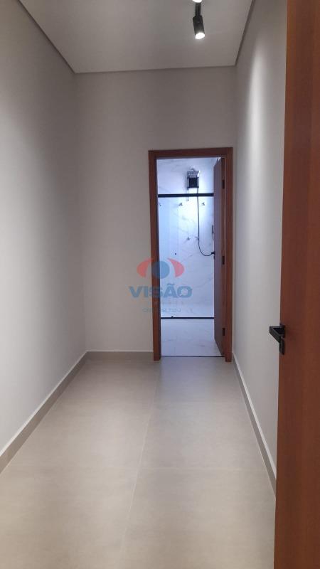 Casa em condomínio à venda no Jardim Laguna: 