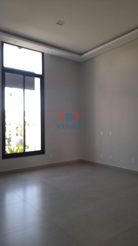 Casa em condomínio à venda no Jardim Laguna: 