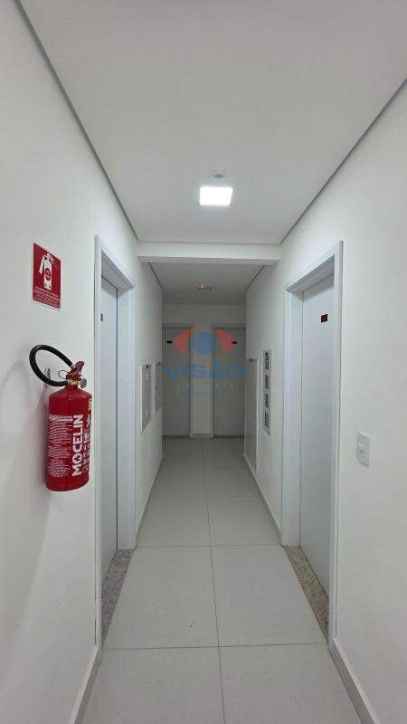 Apartamento à venda no Jardim Santiago: 