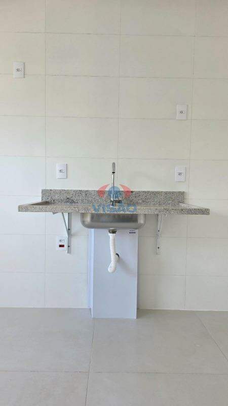 Apartamento à venda no Jardim Santiago: 