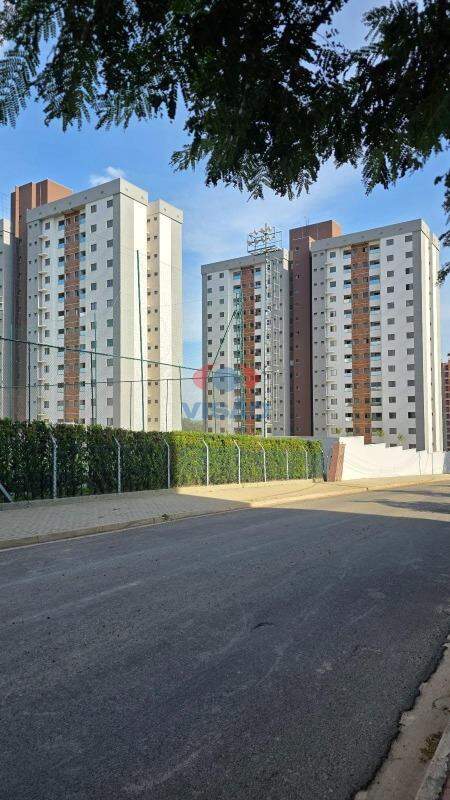 Apartamento à venda no Jardim Santiago: 