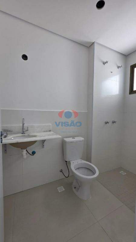 Apartamento à venda no Jardim Santiago: 