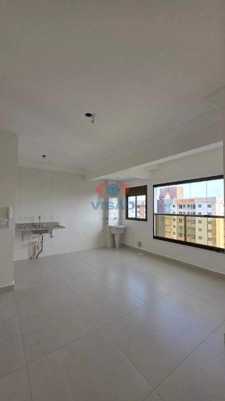 Apartamento à venda no Jardim Santiago: 
