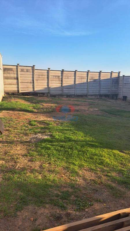 Terreno em condomínio à venda no Jardins do Império: 