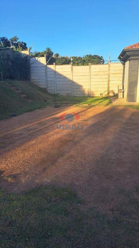 Terreno em condomínio à venda no Jardins do Império: 
