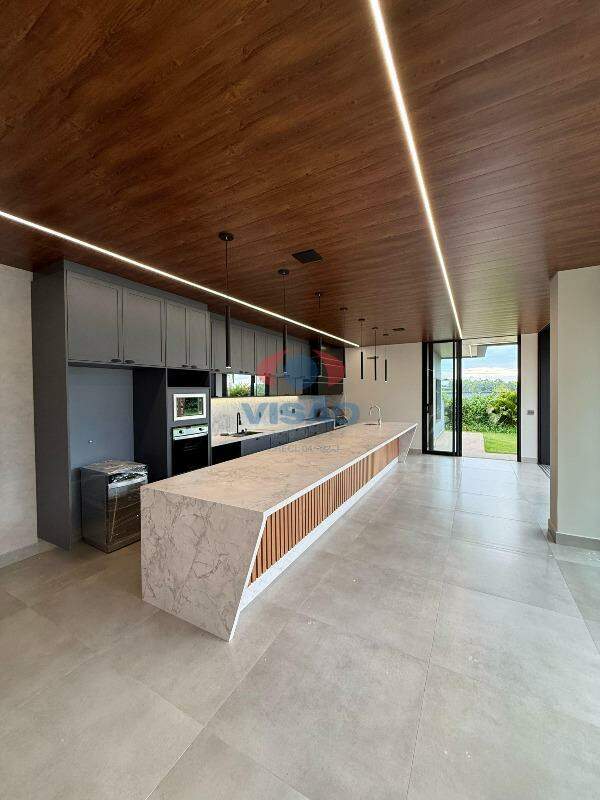 Casa em condomínio à venda no Jardim Morumbi: 