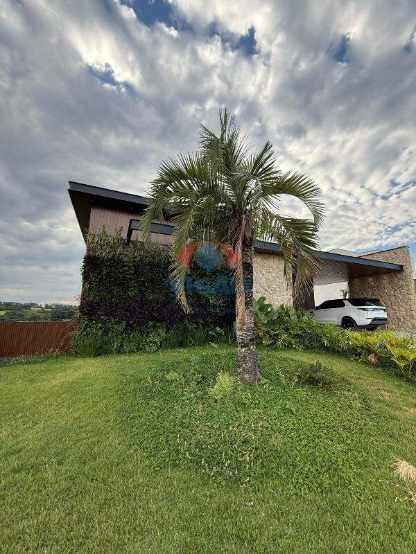 Casa em condomínio à venda no Jardim Morumbi: 