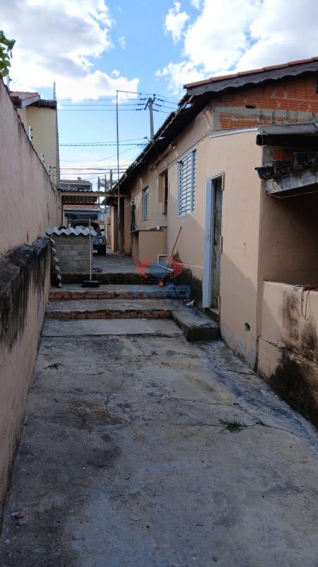 Casa à venda no Jardim Pedroso: 