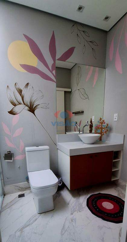 Casa em condomínio à venda no Jardim dos Lagos: 