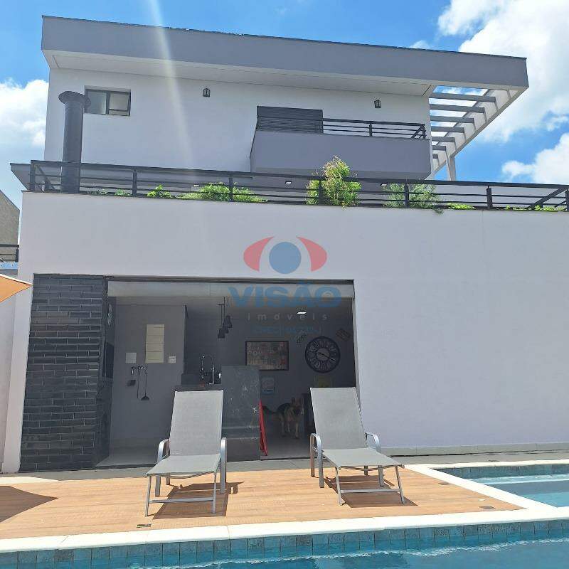 Casa em condomínio à venda no Jardim dos Lagos: 