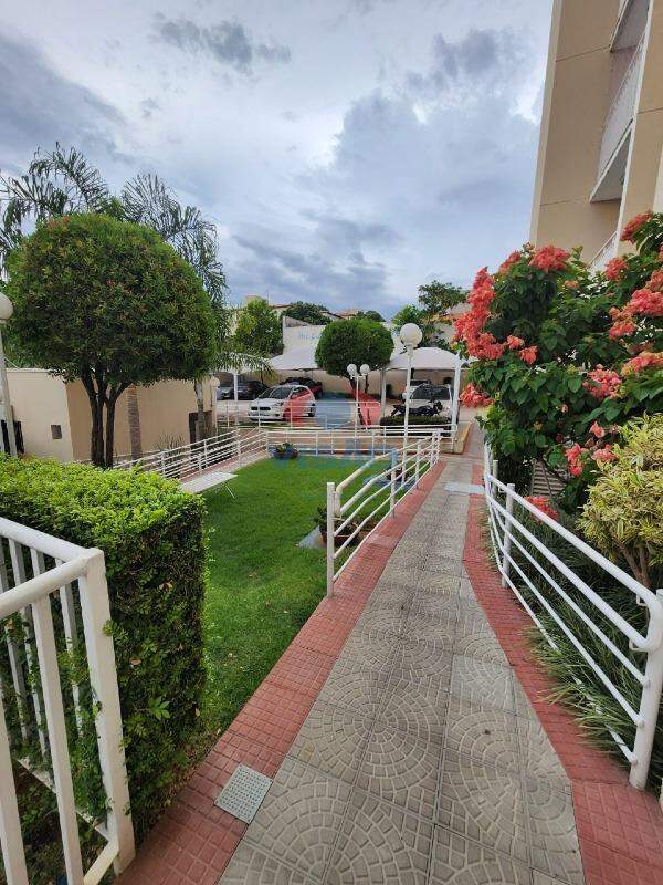 Apartamento à venda no Jardim Alice: 