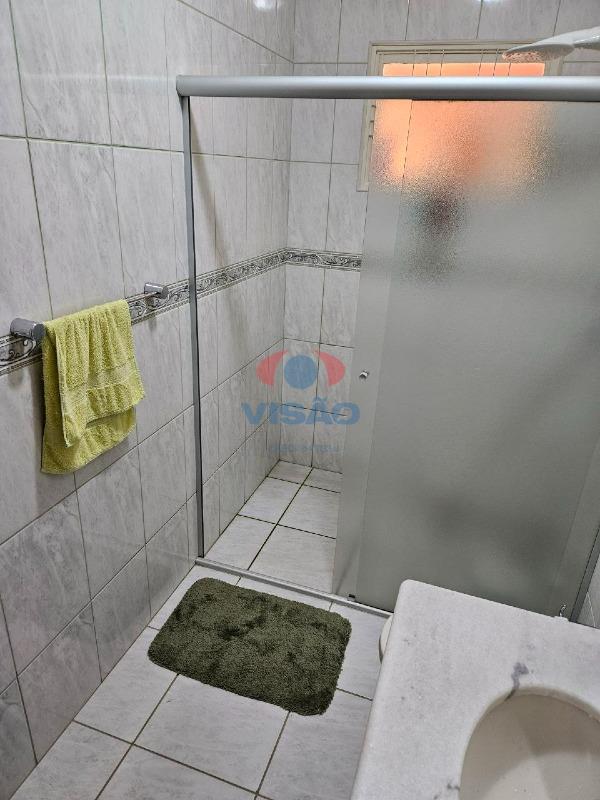 Chácara em condomínio à venda no Terras de Itaici: BANHEIRO