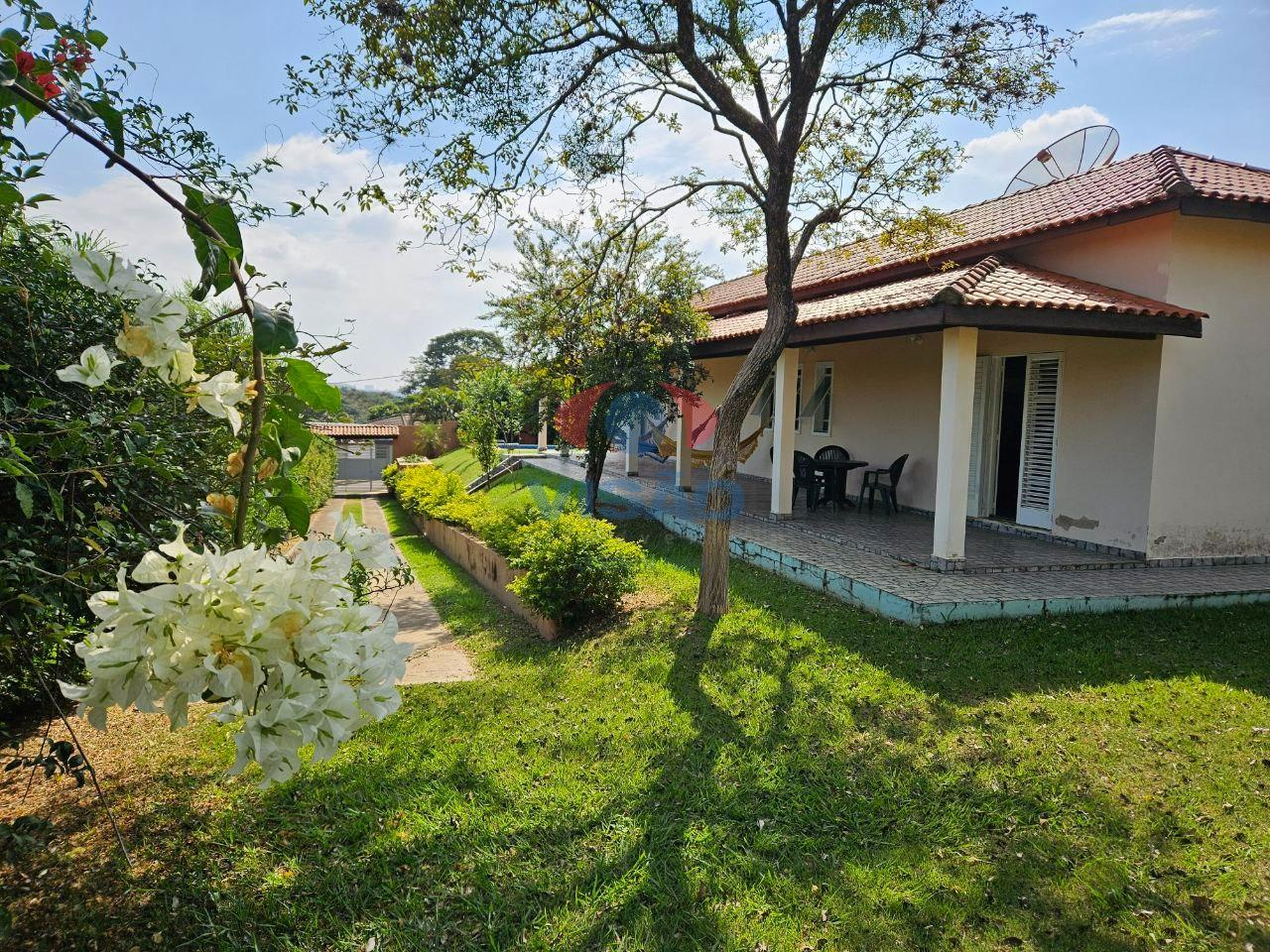 Chácara em condomínio à venda no Terras de Itaici: 
