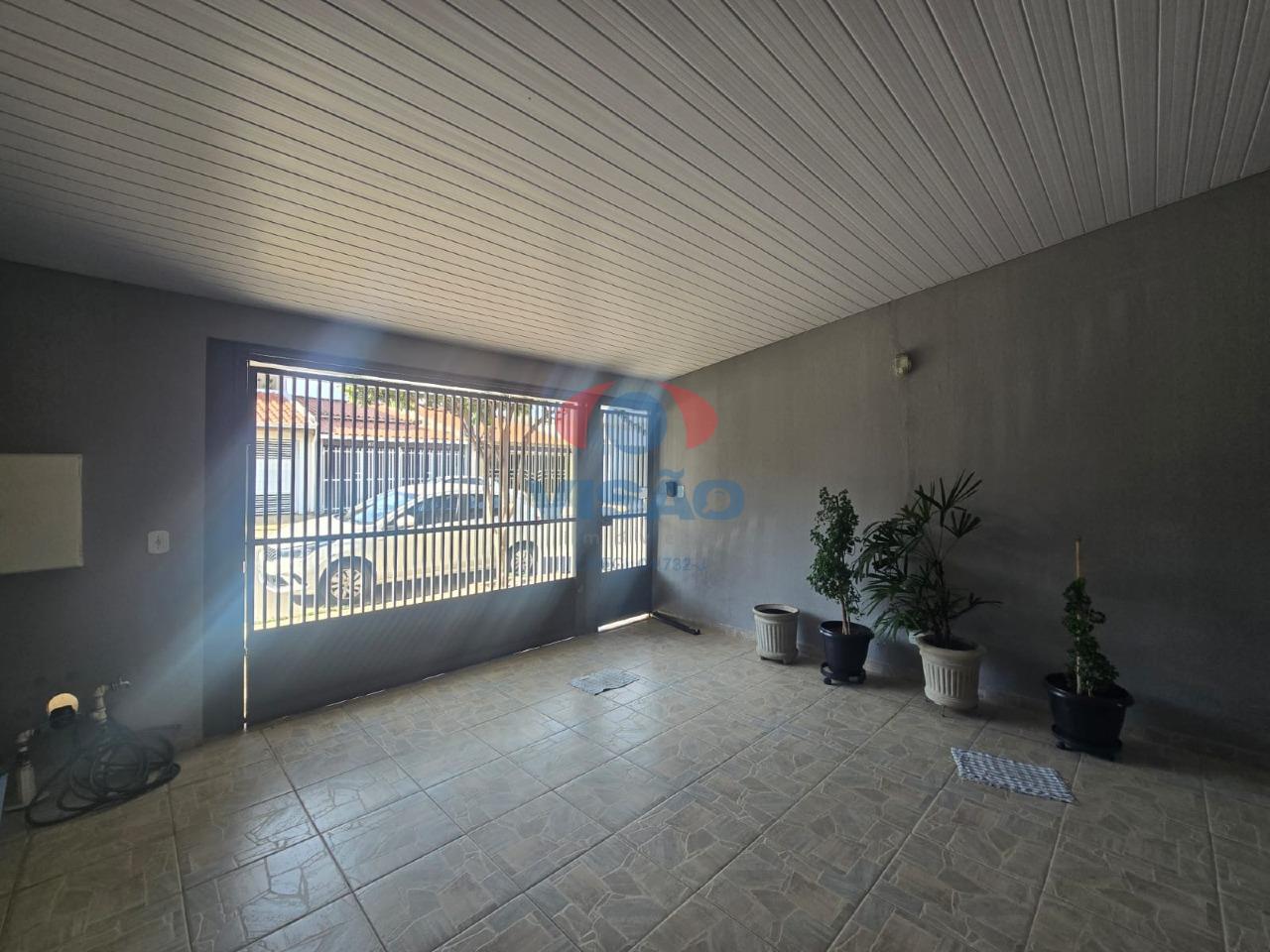 Casa à venda no Jardim Kioto I: 