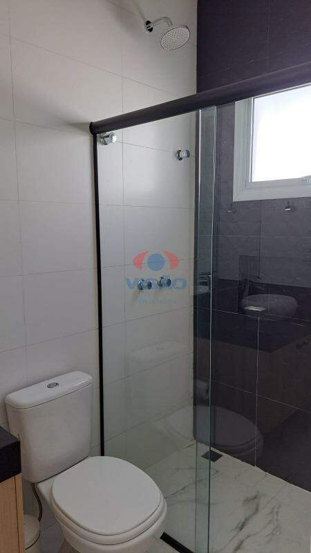 Casa em condomínio à venda no Jardins Di Roma: 