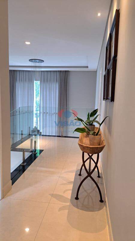 Casa em condomínio à venda no Jardins Di Roma: 