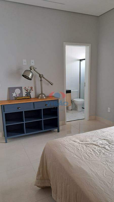 Casa em condomínio à venda no Jardins Di Roma: 