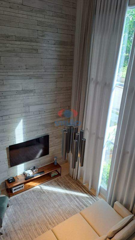Casa em condomínio à venda no Jardins Di Roma: 