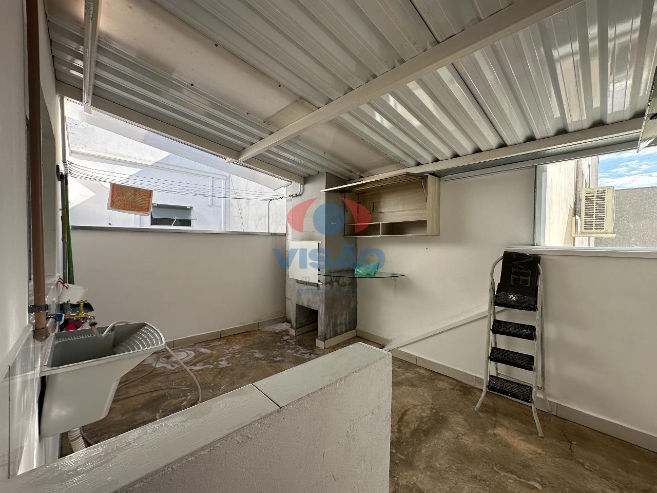 Casa - Sobrado à venda no Jardim Colonial: