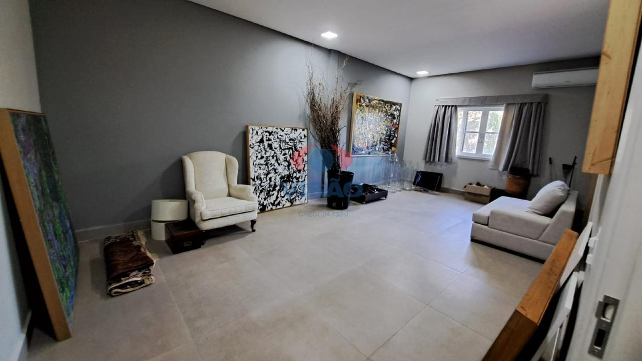 Chácara em condomínio à venda no Vale das Laranjeiras: SUÍTE 2 - SALÃO