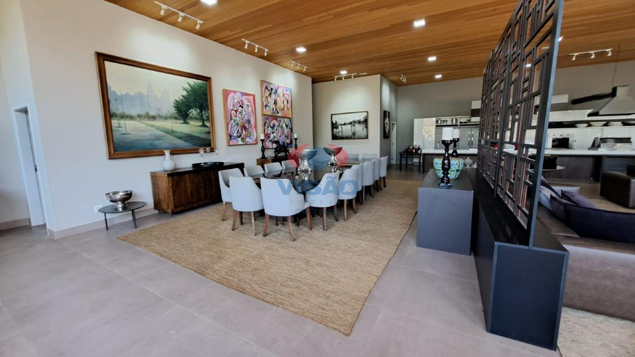 Chácara em condomínio à venda no Vale das Laranjeiras: SALA DE JANTAR - SALÃO
