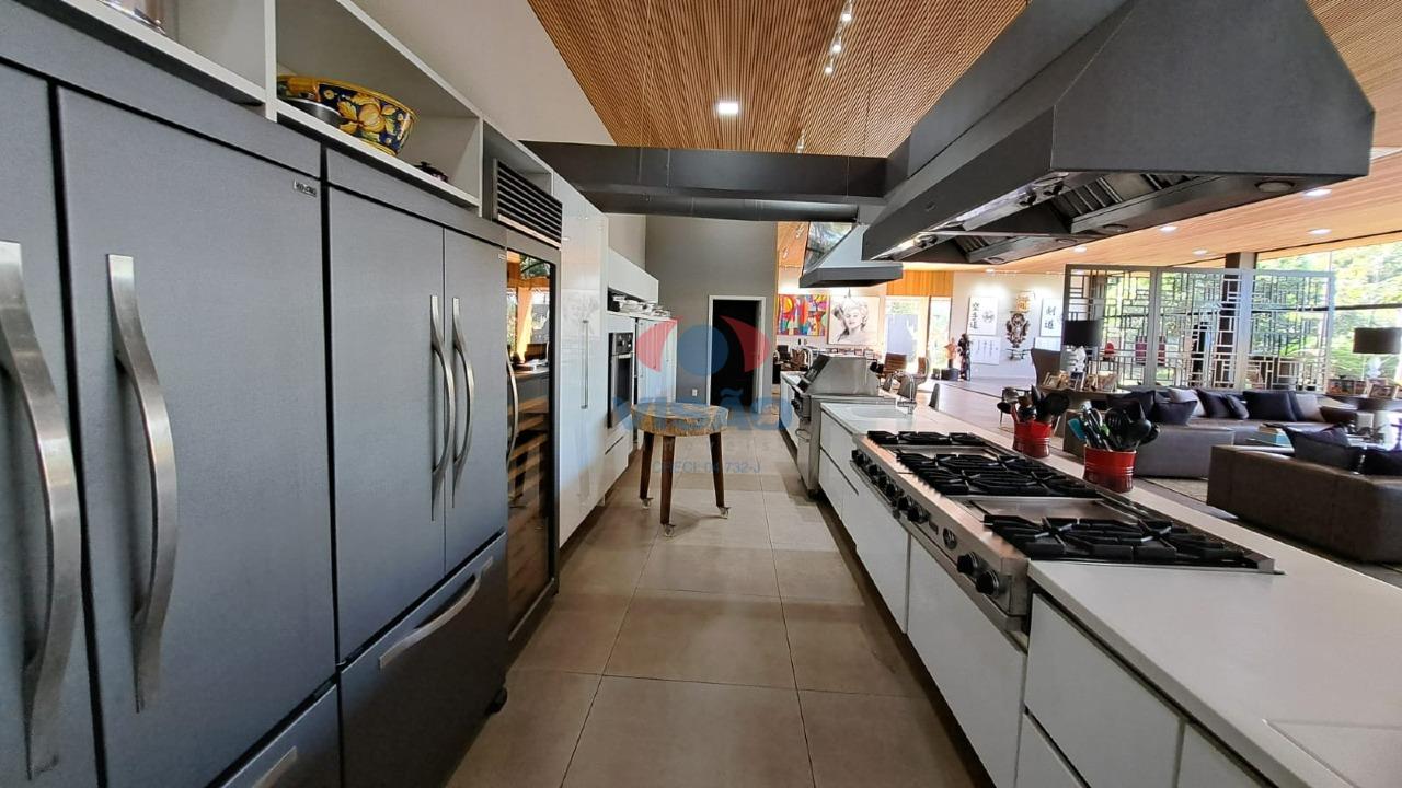 Chácara em condomínio à venda no Vale das Laranjeiras: COZINHA - SALÃO