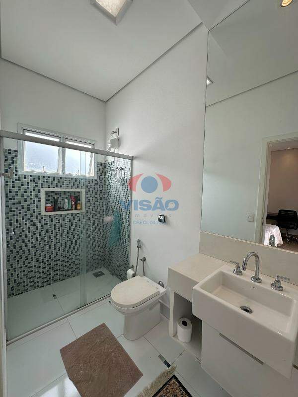Casa - Sobrado para aluguel no Residencial Beira da Mata: